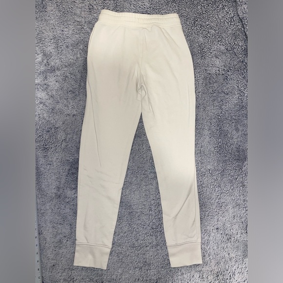 Old Navy Girls Active Sweatpants - Picture 3 of 6